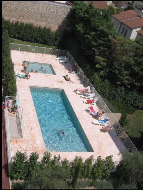 T2 Proche De La Gare, A 10 Minutes A Pieds De La Croisette, Piscine & Parking Dans Residence De Haut Standing Канны Экстерьер фото